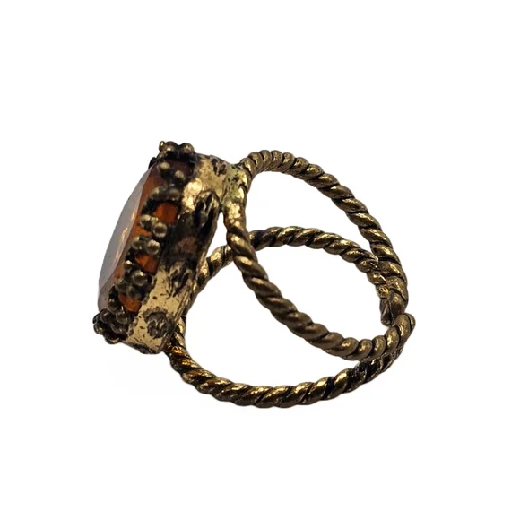 Vintage Style Amber Tone Stone Ring, Size 5.5 - Split Shank Twisted Rop - Picture 2 of 4